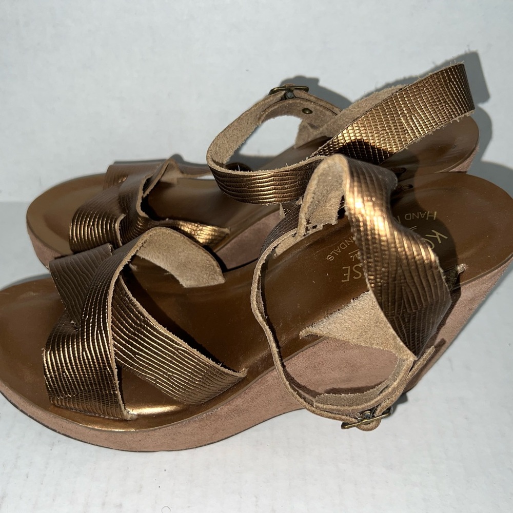 KORK-EASE Tamara Metallic Bronze Wedge Sandal COMFORTABLE! - Picture 3 of 12